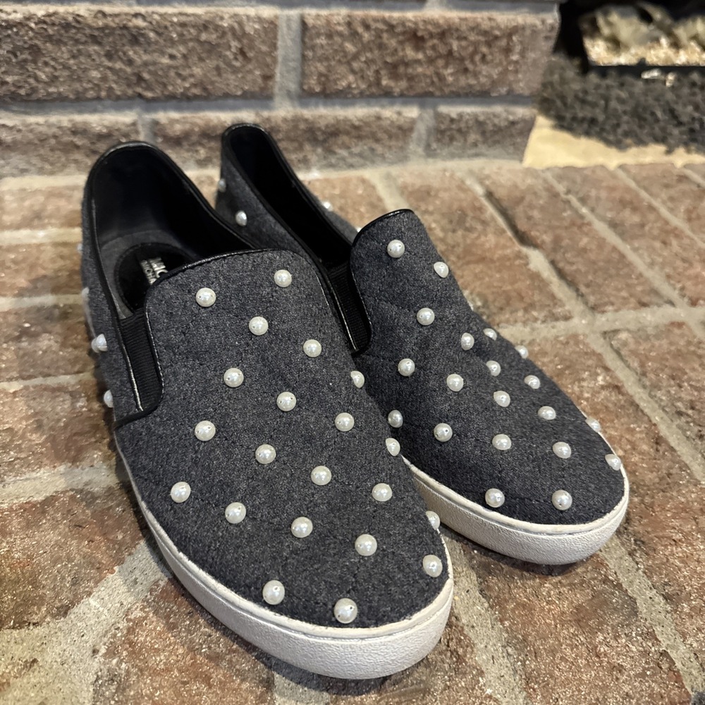 Michael‎ Kors Keaton Embellished Slip On Shoes Size 7.5M Gray With Pearls #131